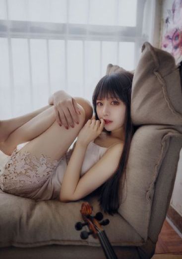 朋友善良的妻子