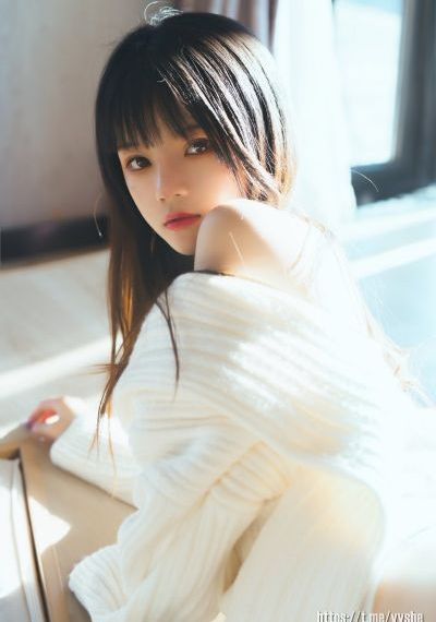 光 电影