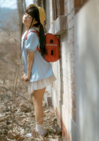 《年轻女教师