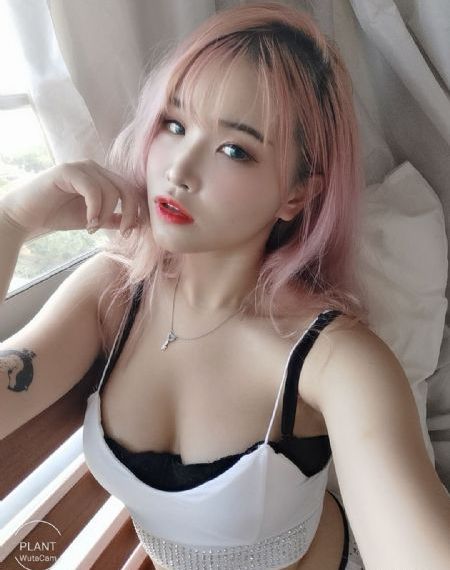 两个小婕子交换3