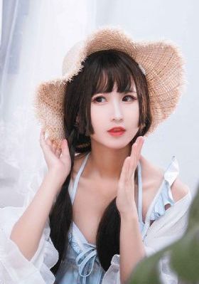 厨房掀开馊了裙子子挺进视频