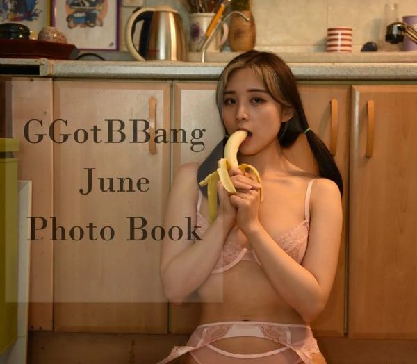 揉捏她饱满的双乳呻吟视频