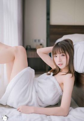 诱人的年轻的秘书2