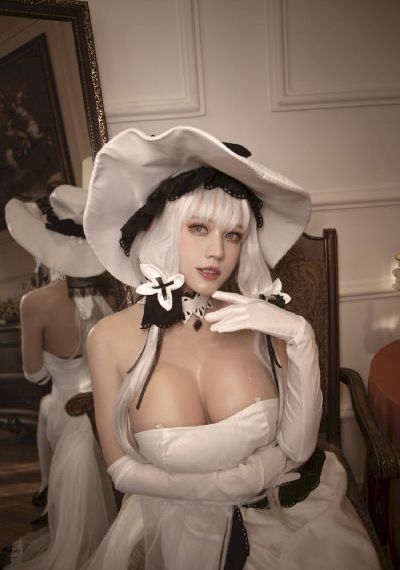 女生和男生靠逼